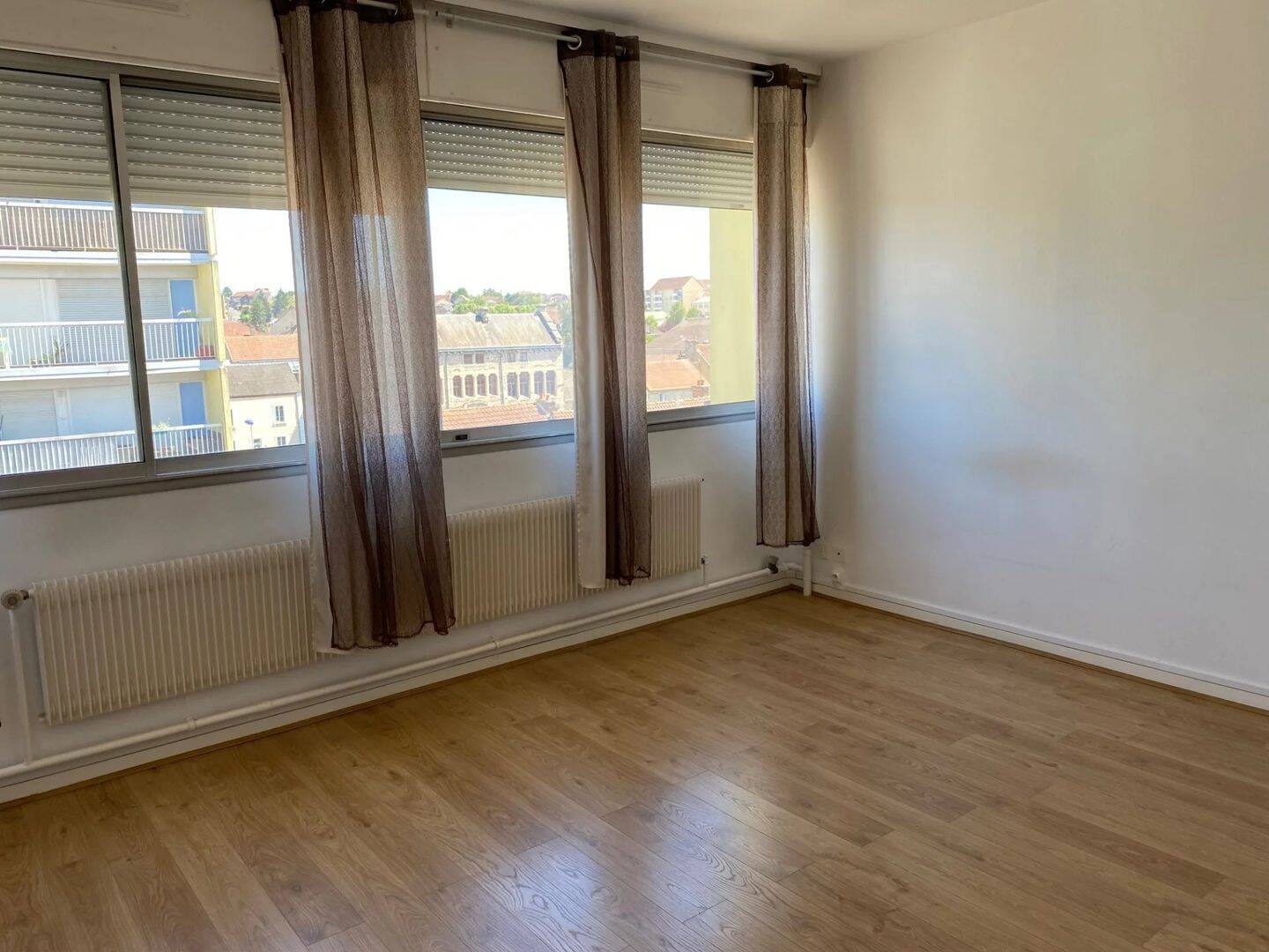 Appartement 2 pièces 38 m² · à Montceau-les-Mines · 37,5 m² · 543 €/mois