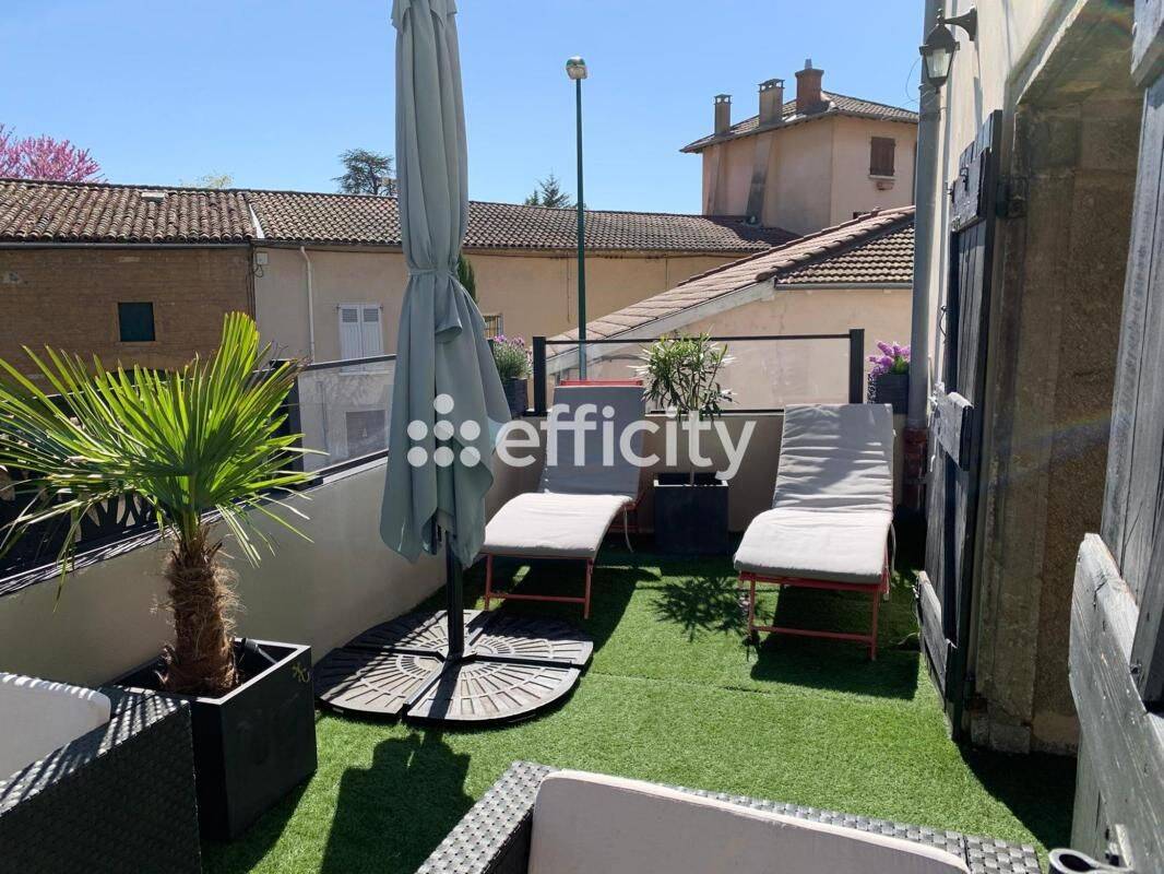 Maison 6 pièces 162 m² · à Chazay-d'Azergues · 162 m² · 420 000 €