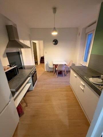 Appartement 2 pièces 61 m² · à Carhaix-Plouguer · 60,7 m² · 650 €