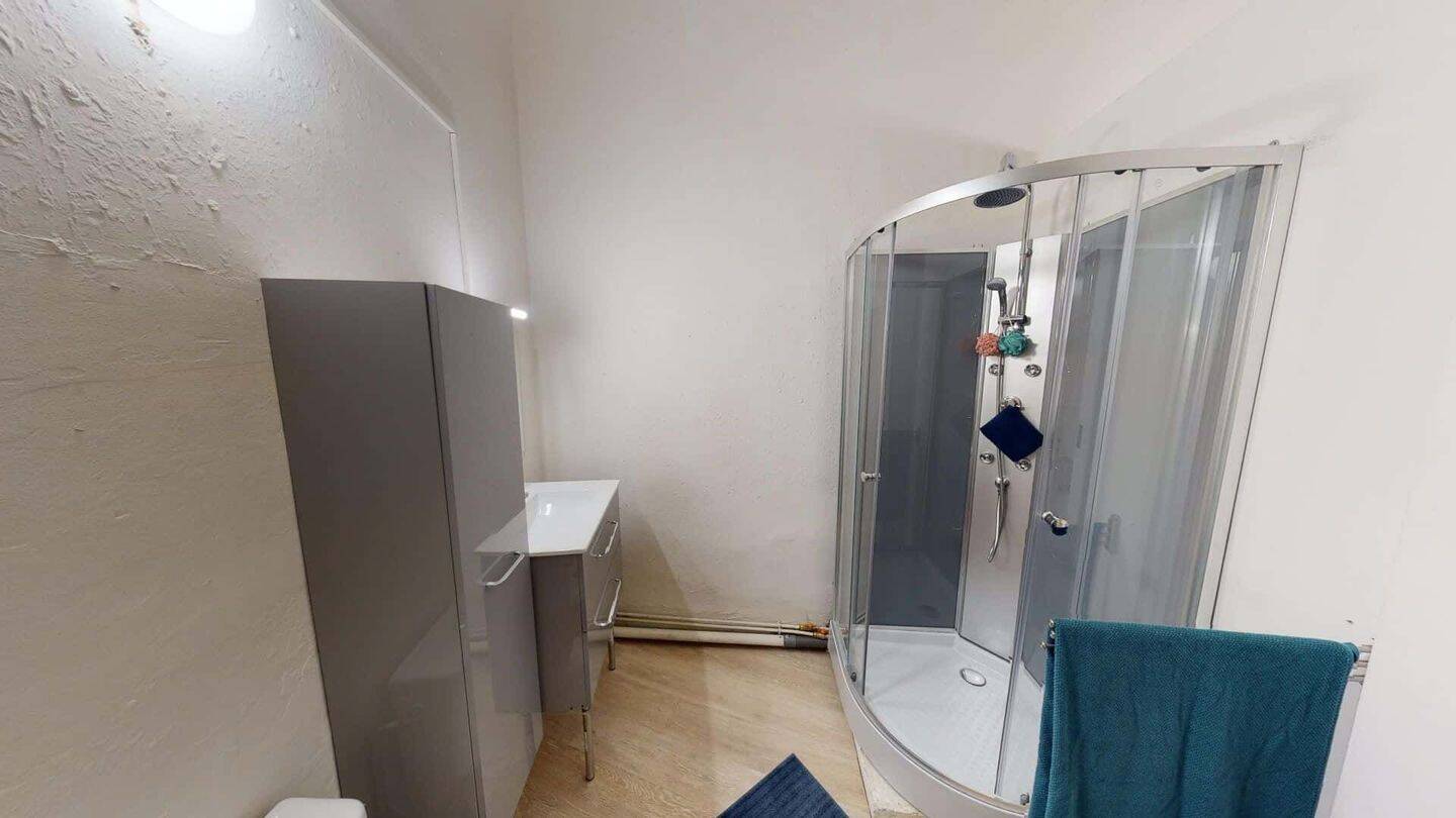 Chambre dans le 29 rue Maguelone - Colocation — 16