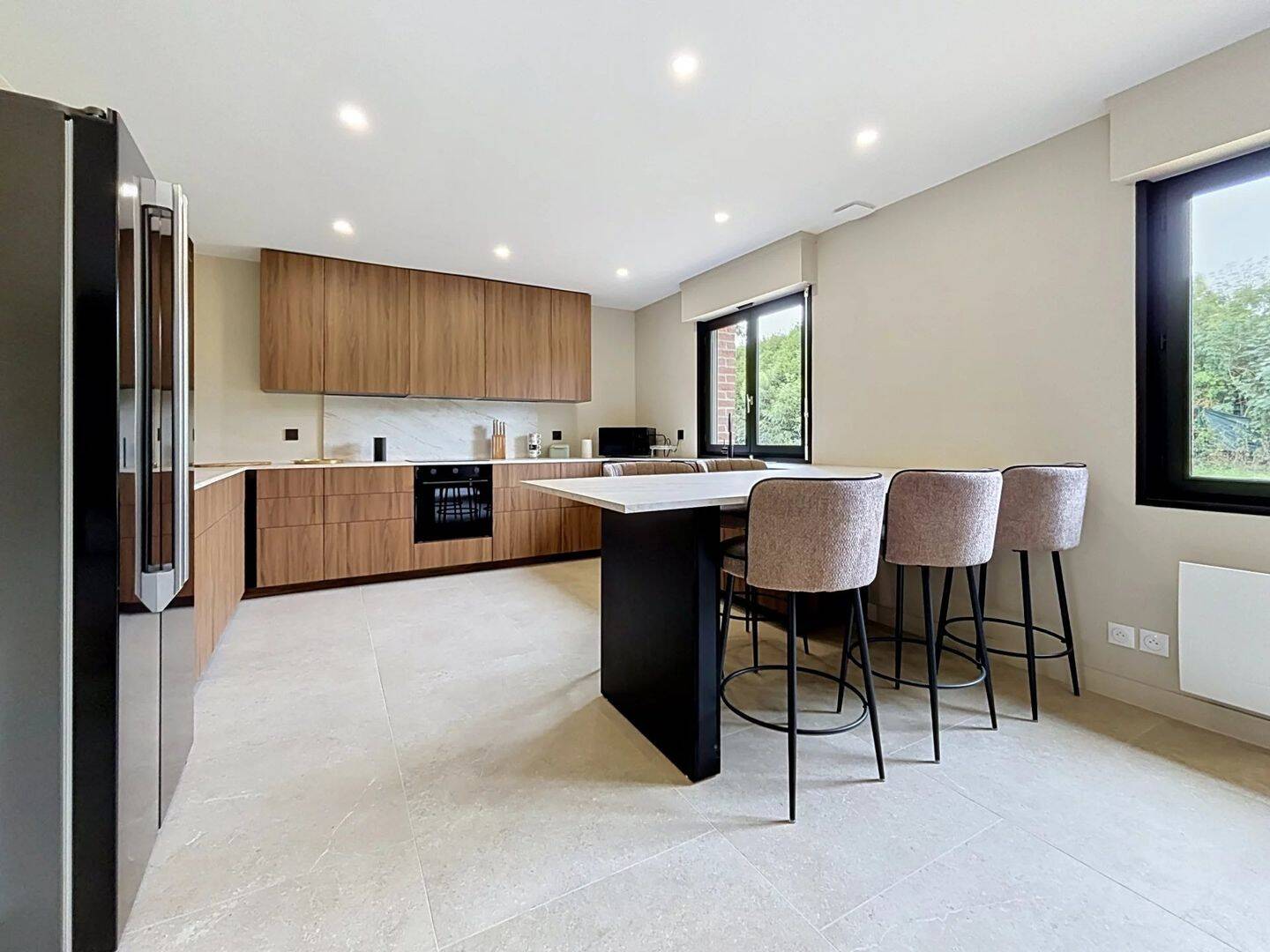 Appartement 6 pièces 115 m² · à Houplin-Ancoisne · 114,8 m² · 2 050 €