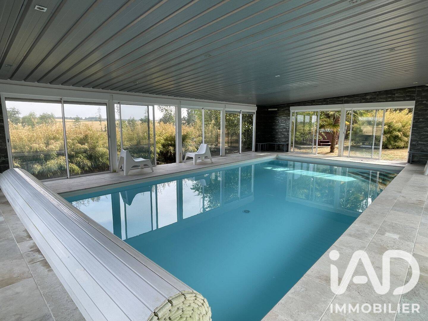 Maison 7 pièces 148 m² · à Chemillé-sur-Dême · 148,3 m² · 385 000 €