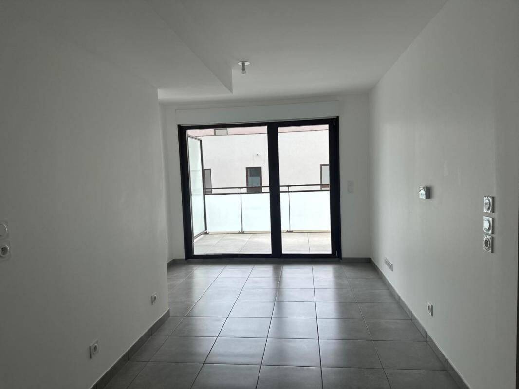 Appartement 2 pièces 39 m² · à Rillieux-la-Pape · 39 m² · 609 €