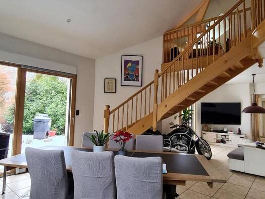 Villa à vendre 337 000 € 5 pièces 3 chambres 139 m² 2 113 m² de terrain Badevel 25490