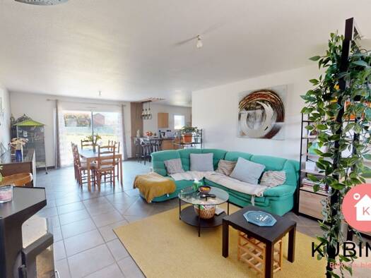 Maison de plain-pied à vendre 238 680 € 4 pièces 3 chambres 92 m² Le Champ-Saint-Père 85540