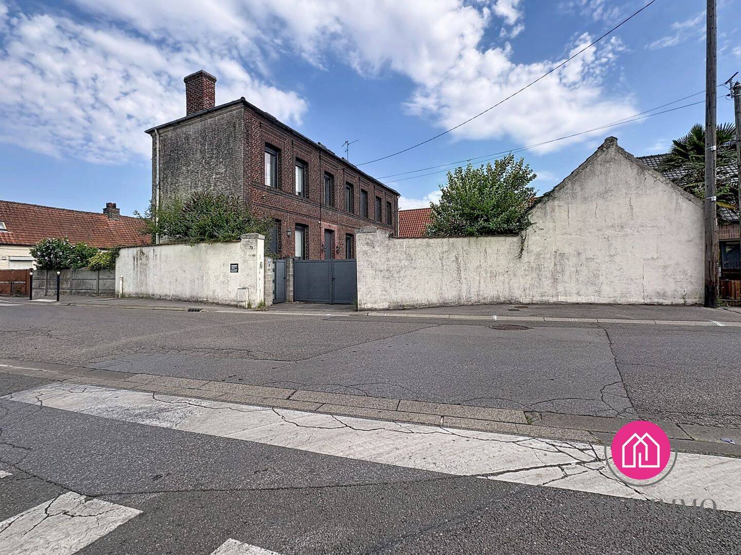 Maison 10 pièces 239 m² · à Escautpont · 239 m² · 262 000 €