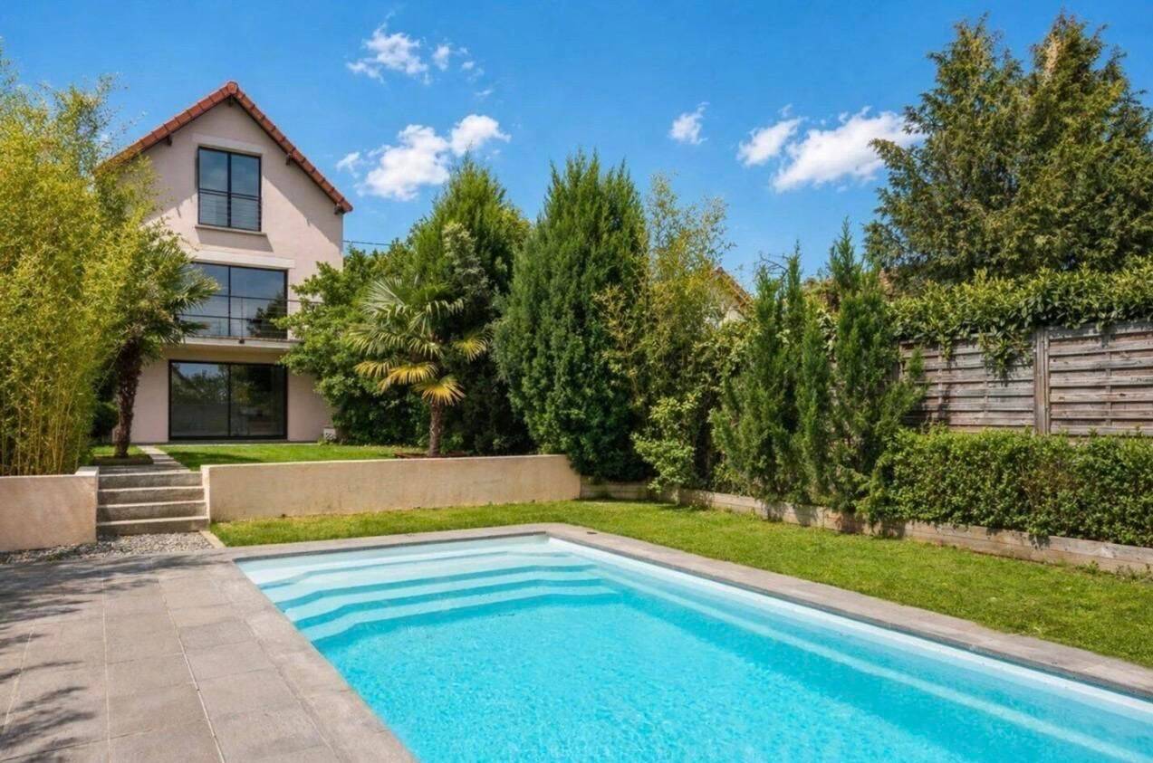 Maison 6 pièces 145 m² · à Lagny-sur-Marne · 145 m² · 610 000 €