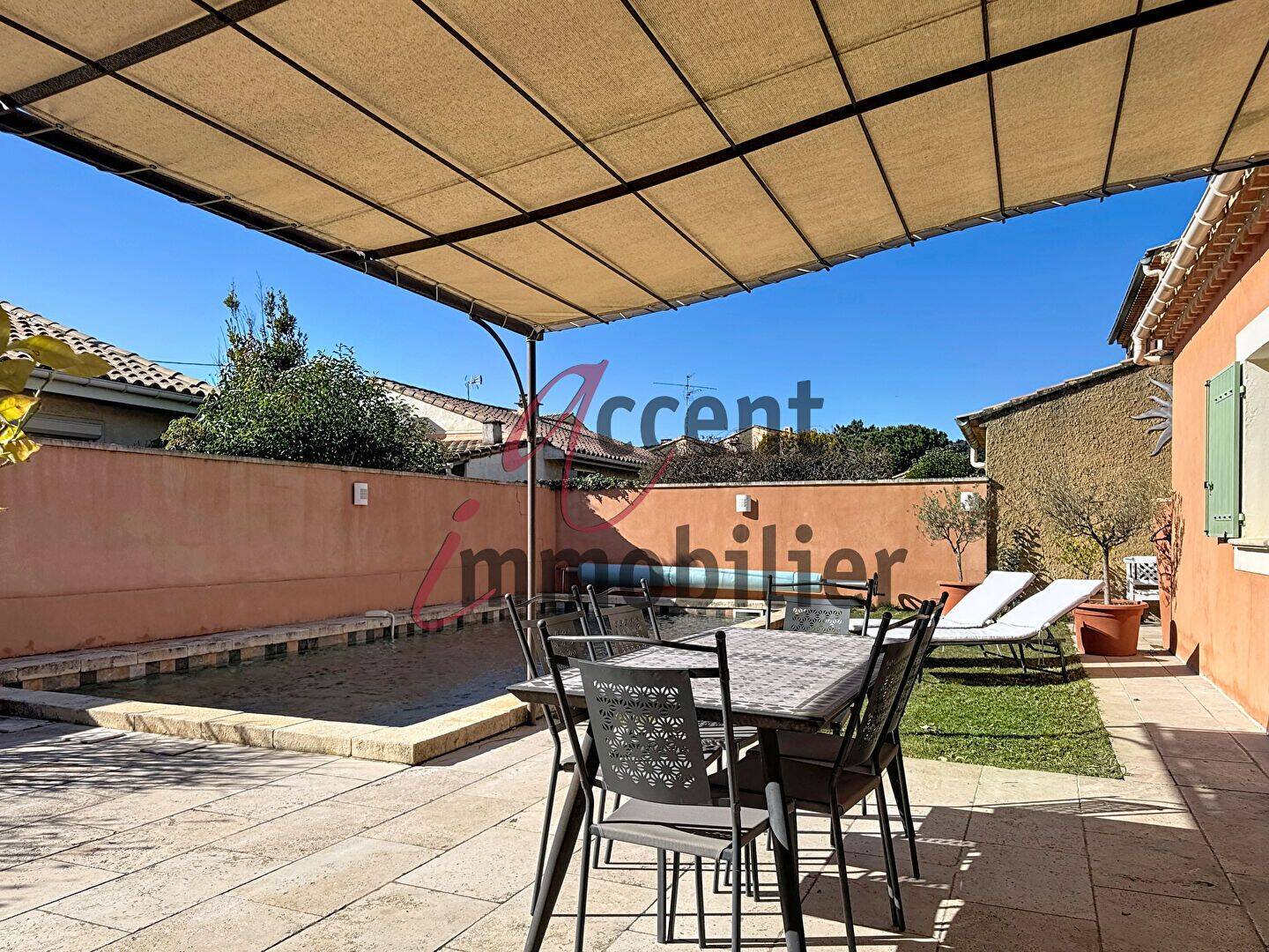 Maison 6 pièces 135 m² · à Cavaillon · 134,8 m² · 349 650 €