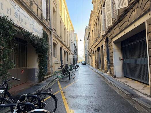 Appartement à vendre 472 500 € 5 pièces 2 chambres 115,6 m² Chartrons Bordeaux 33000