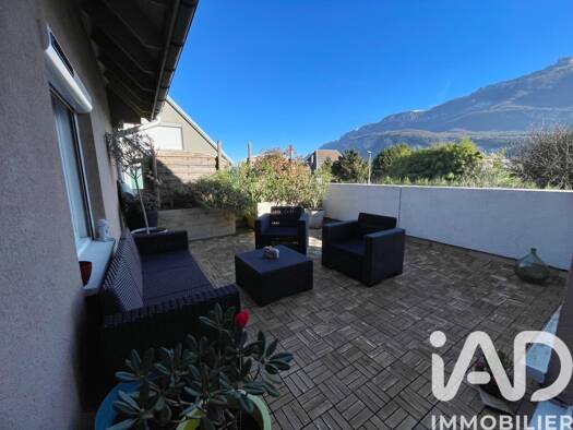 Duplex à vendre 279 000 € 4 pièces 3 chambres 90 m² RDC/2 Les Hauts de Chambéry-Mollard Chambéry 73000