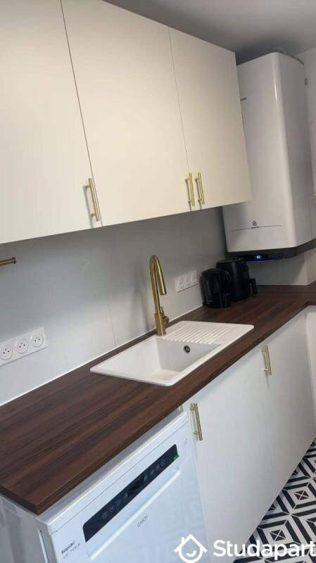 1 pièce 11 m² · à Noisiel · 11 m² · 595 €/mois