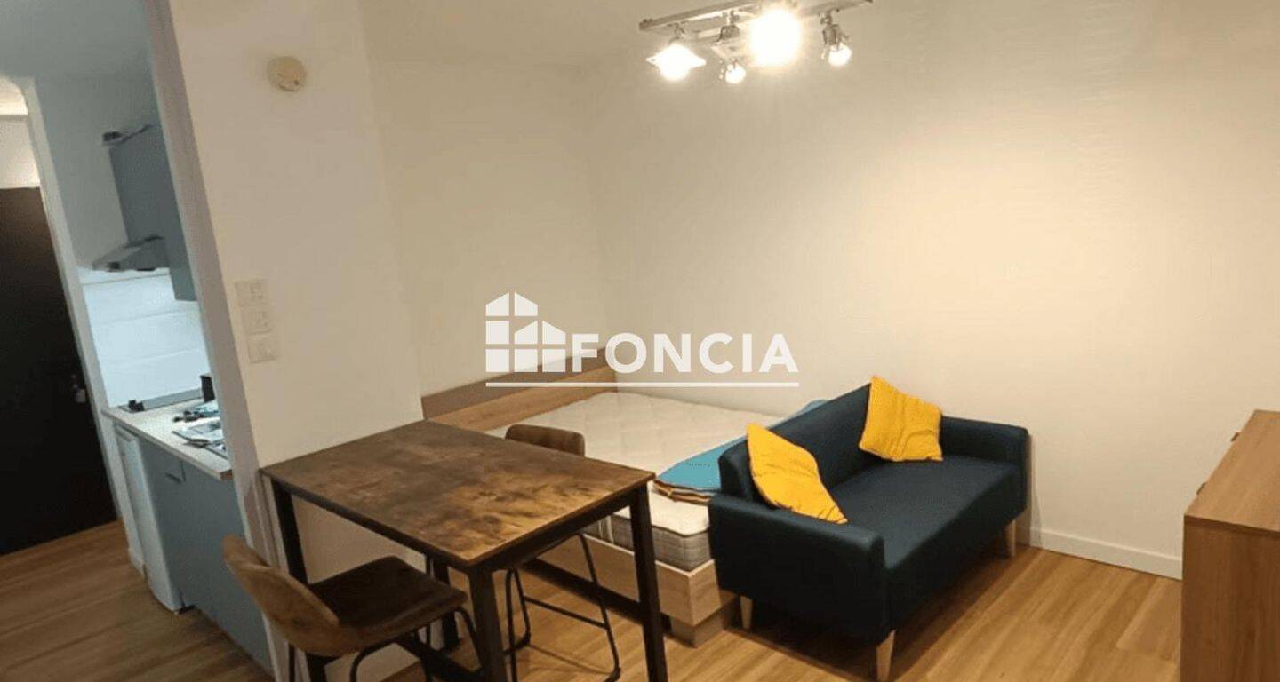 Appartement 1 pièce 21 m² · à La Roche-sur-Yon · 21 m² · 75 000 €