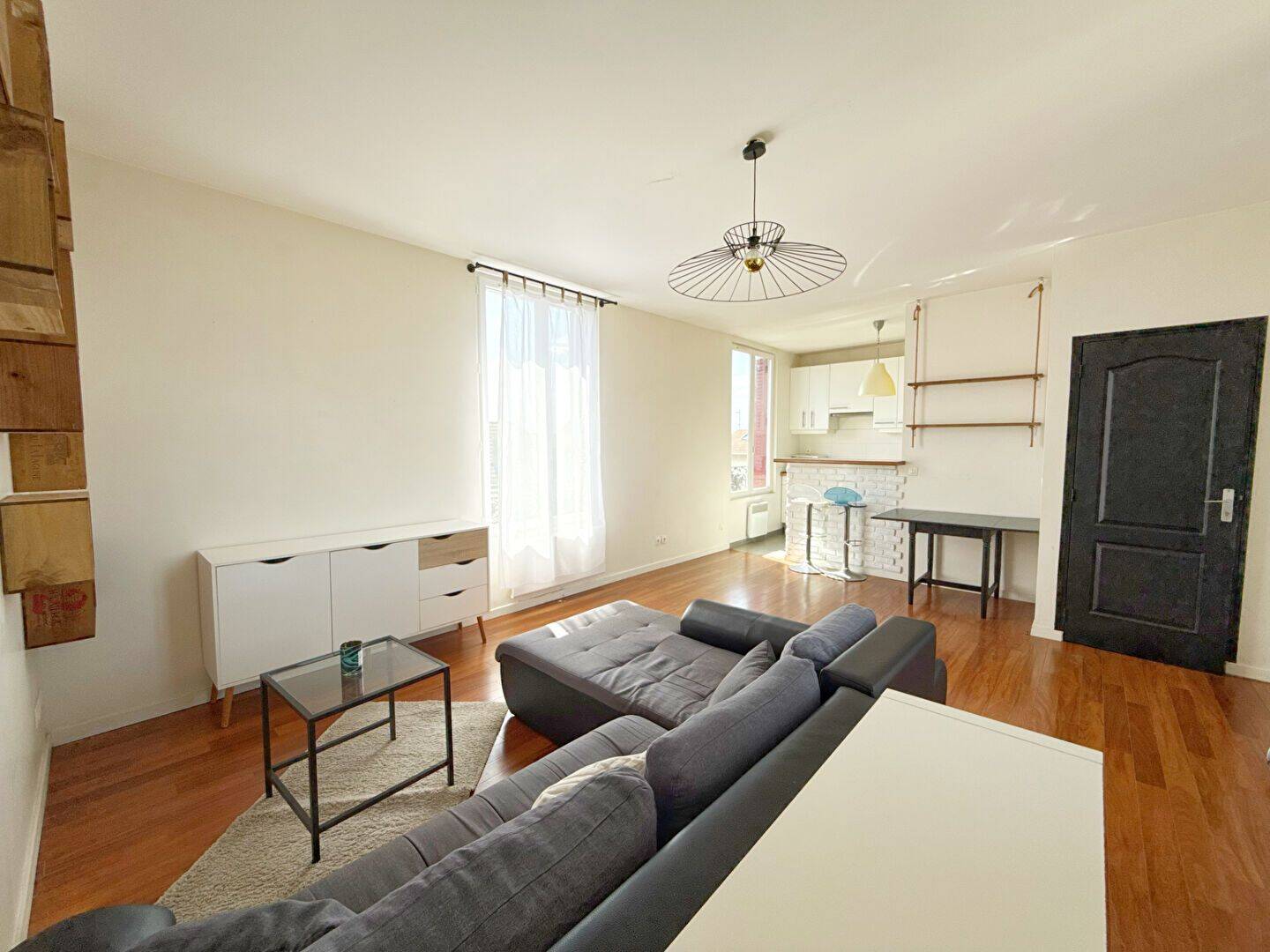 Appartement 2 pièces 45 m² · à Nanterre · 44,7 m² · 1 090 €/mois