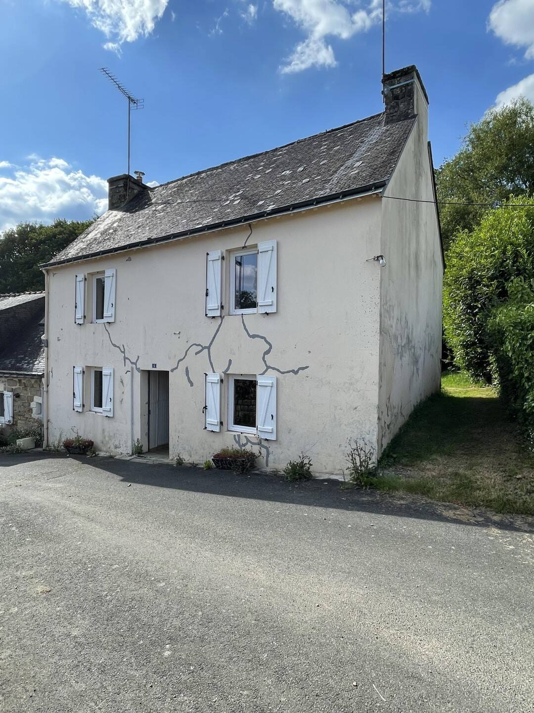 Maison 3 pièces 75 m² · à Langoëlan · 75 m² · 46 000 €