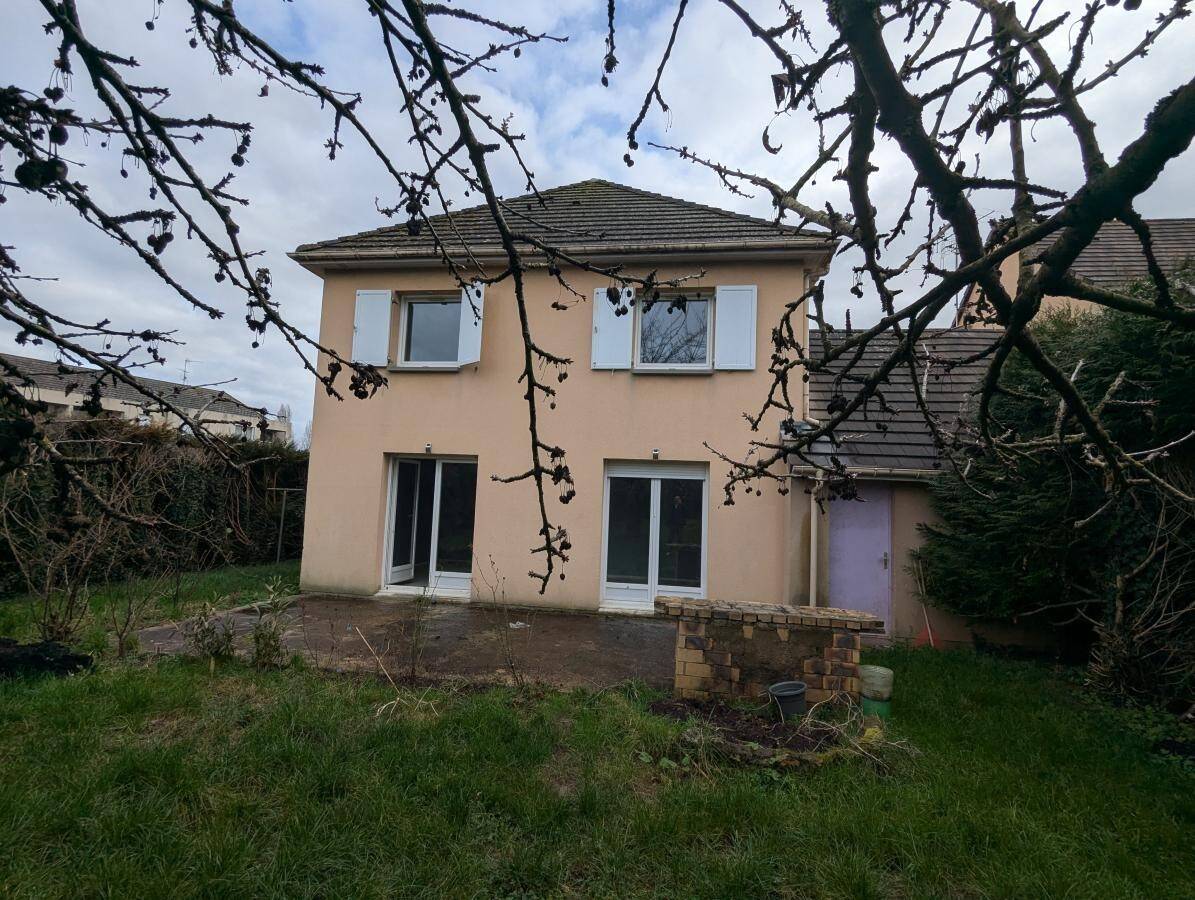 Maison 4 pièces 88 m² · à Gaillon · 88 m² · 159 000 €