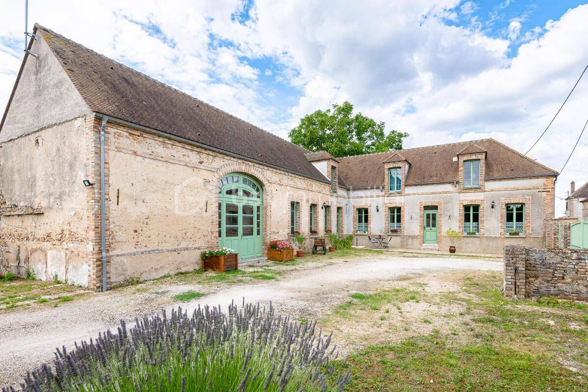Maison 6 pièces 170 m² · à Sens · 170 m² · 334 998 €
