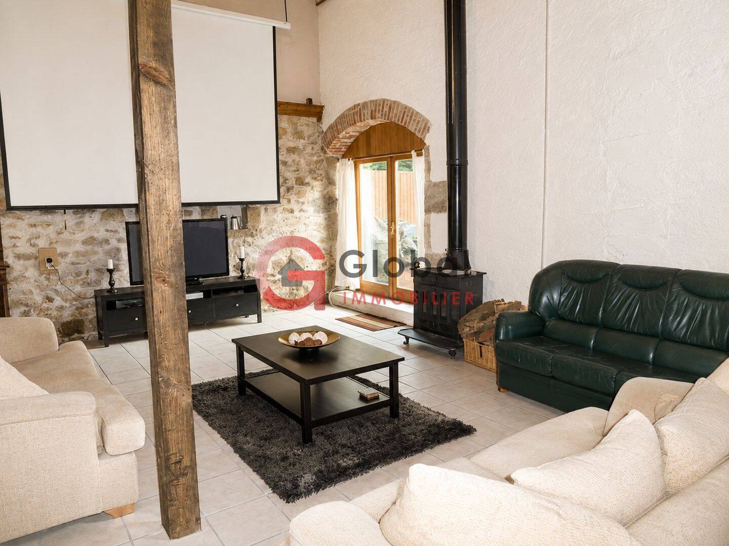 Maison 8 pièces 233 m² · à Mainsat · 233 m² · 167 400 €