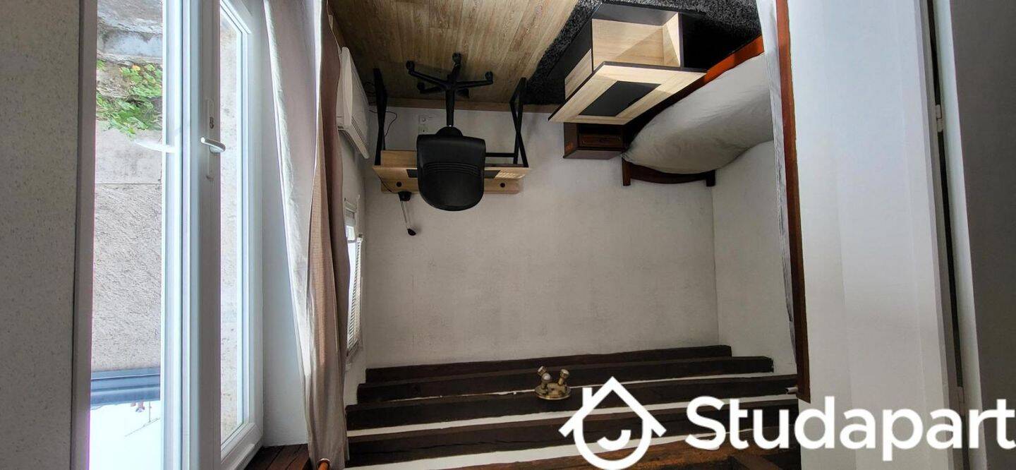 Appartement 1 pièce 18 m² · à Blois · 18 m² · 400 €/mois