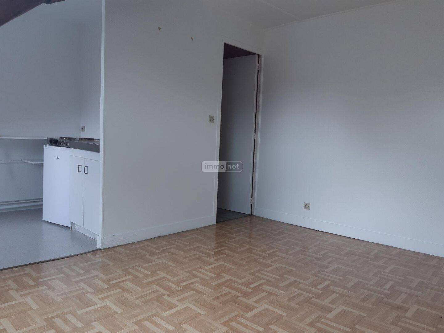 Appartement 1 pièce 17 m² · à Évreux · 16,8 m² · 308 €/mois