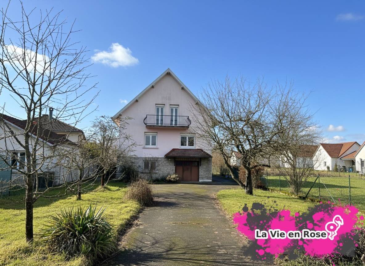 Maison 8 pièces 131 m² · à Lure · 131 m² · 169 000 €