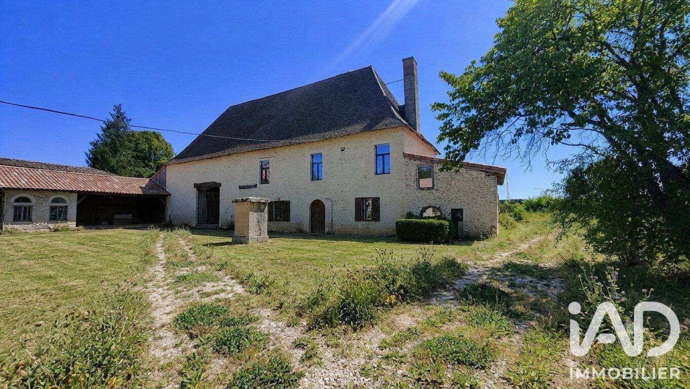 Maison 5 pièces 172 m² · à Montbellet · 172 m² · 550 000 €