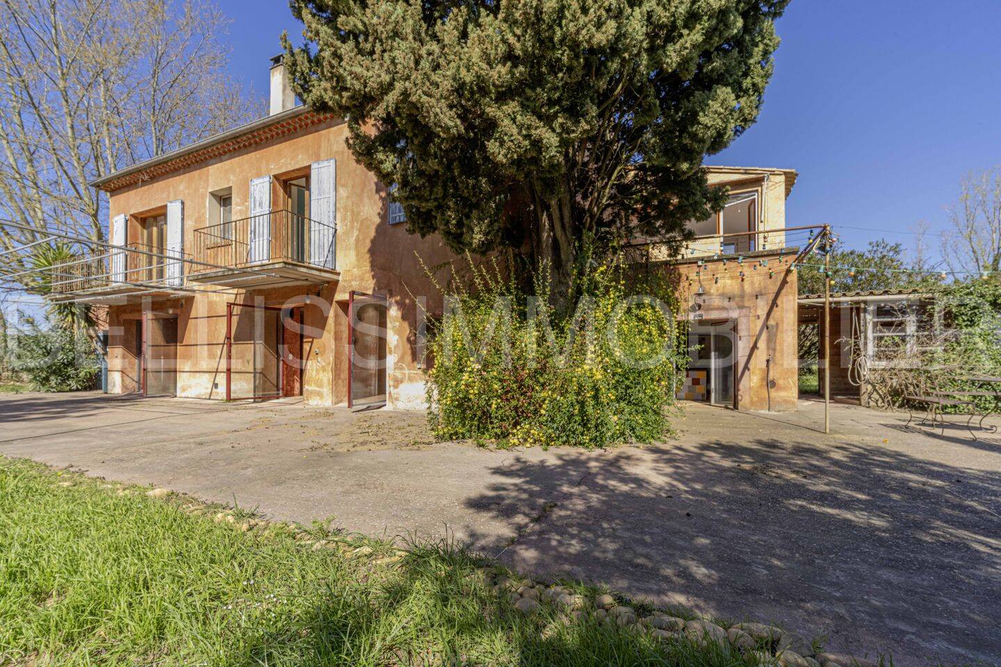 Maison 10 pièces 315 m² · à Avignon · 315 m² · 870 000 €
