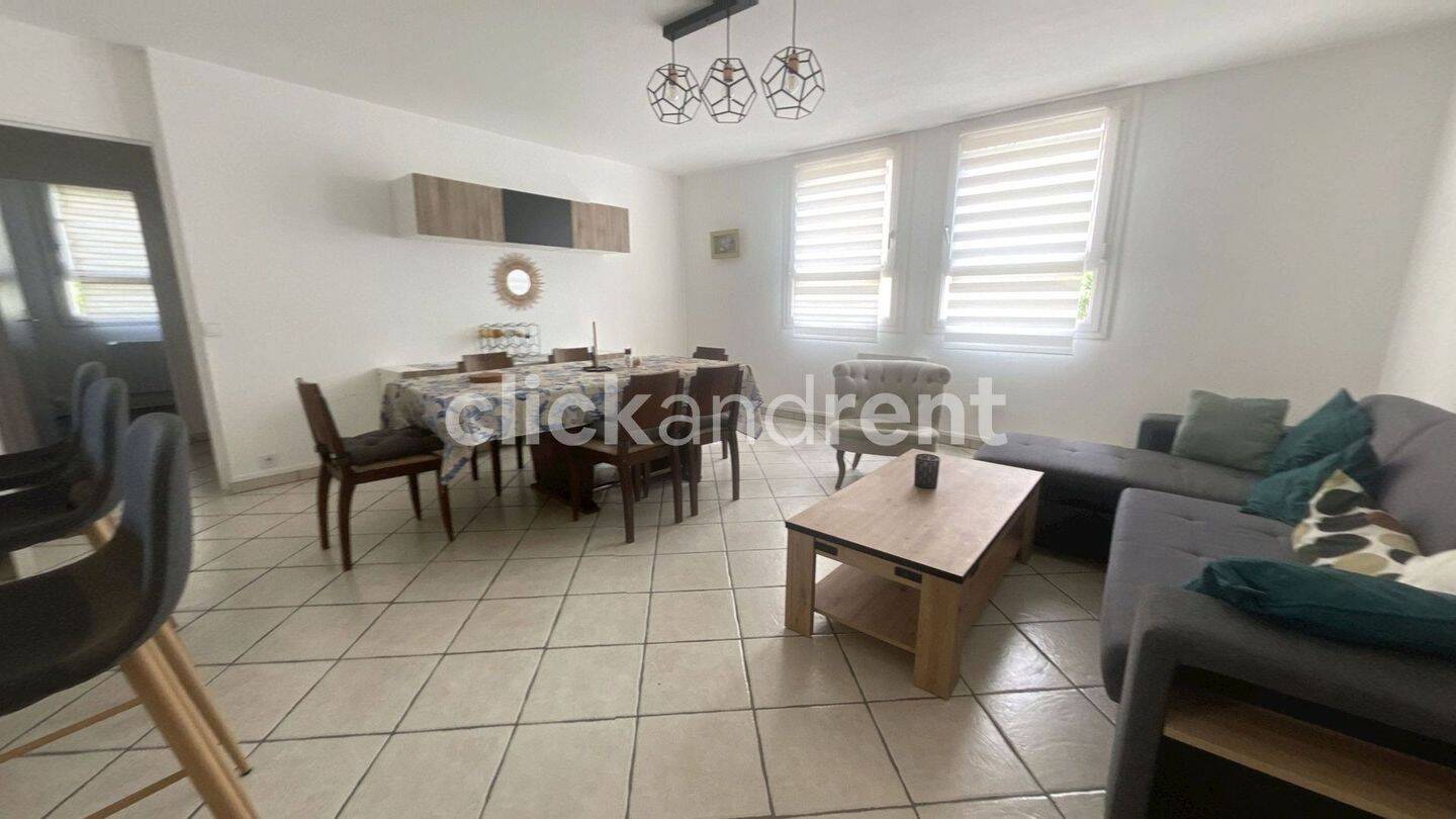 Appartement 3 pièces 71 m² · à Plaisir · 70,6 m² · 1 250 €