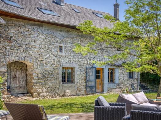 12-annonces-maisons-vendre-la-mure-38350-seloger