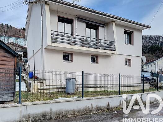 Maison à vendre 280 000 € 5 pièces 3 chambres 96 m² 407 m² de terrain Villedieu-Le Puits Hauts de Bienne 39400