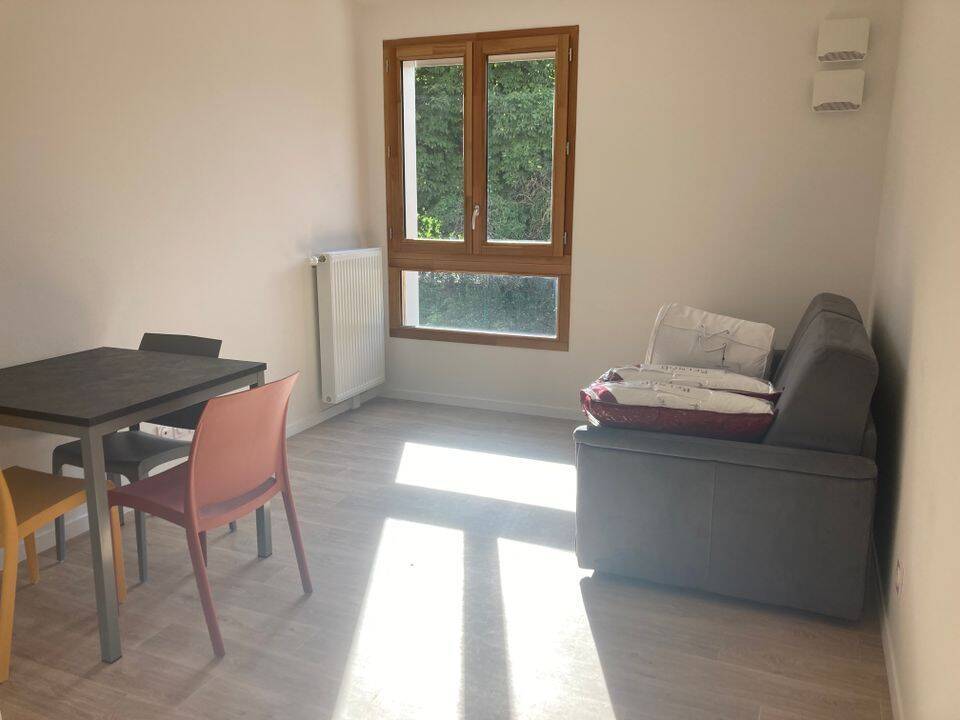 Appartement 1 pièce 20 m² · à Dijon · 20 m² · 550 €