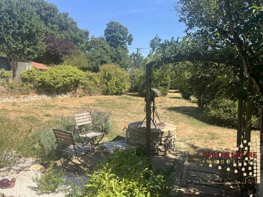 Maison à vendre 107 500 € 4 pièces 3 chambres 86,9 m² 1 318 m² de terrain Thénezay 79390