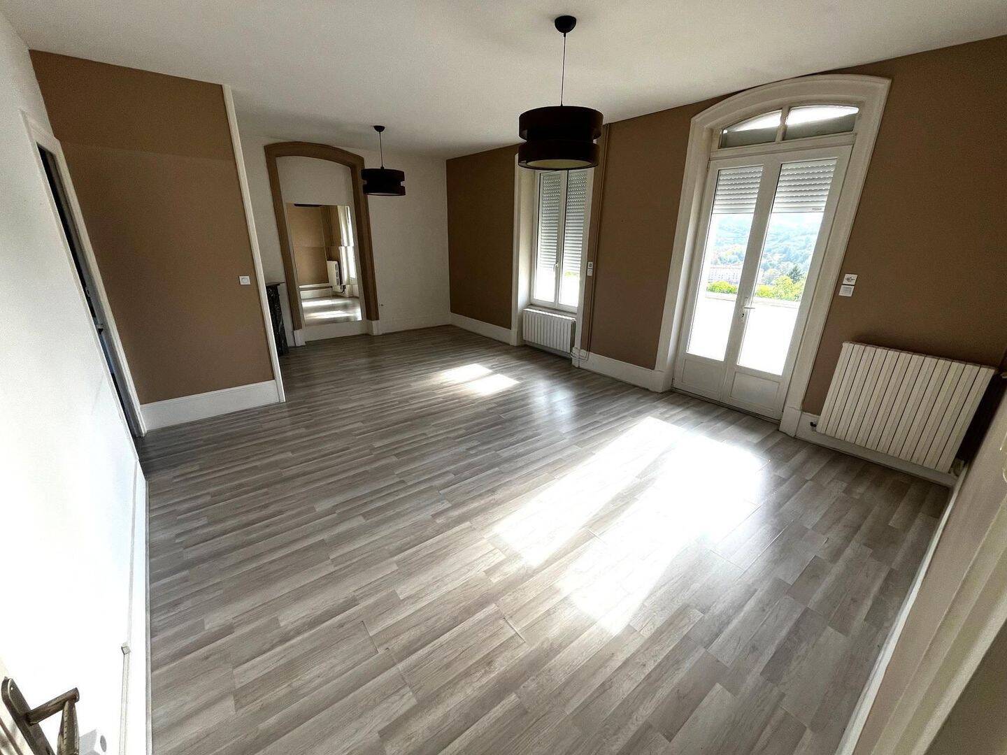 Appartement 3 pièces 75 m² · à Saint-Chamond · 75 m² · 650 €