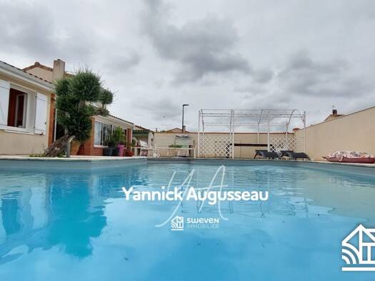 Maison de plain-pied à vendre 325 000 € 5 pièces 3 chambres 130 m² 693 m² de terrain Noé 31410