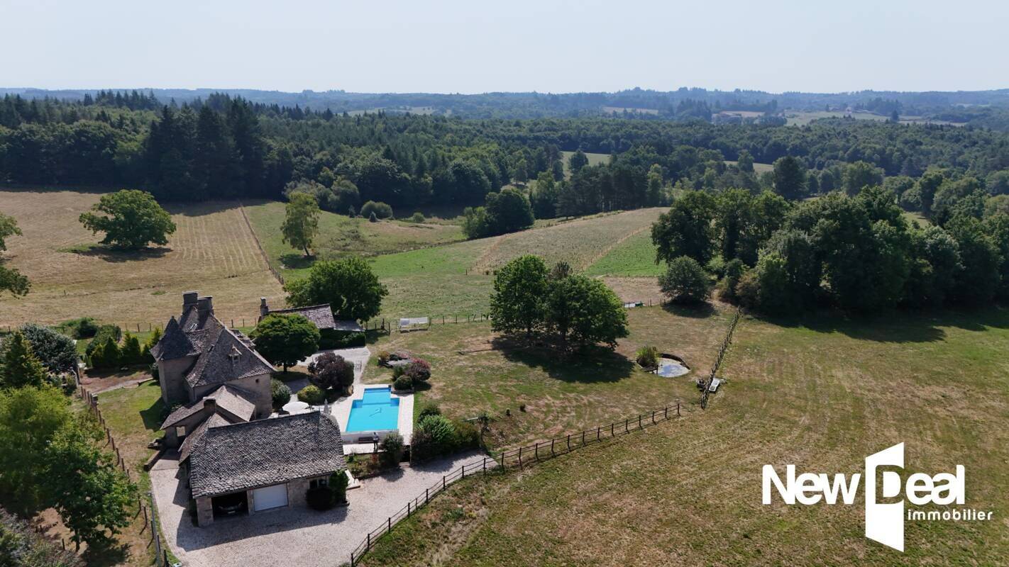Maison 10 pièces 230 m² · à Argentat-sur-Dordogne · 230 m² · 599 500 €