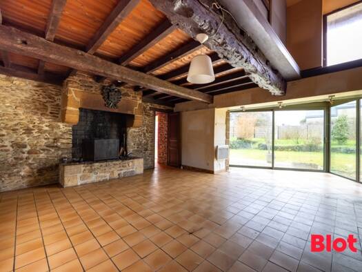 Maison à vendre 346 500 € 5 pièces 3 chambres 119,2 m² 494 m² de terrain Saint-Jouan-des-Guérets 35430