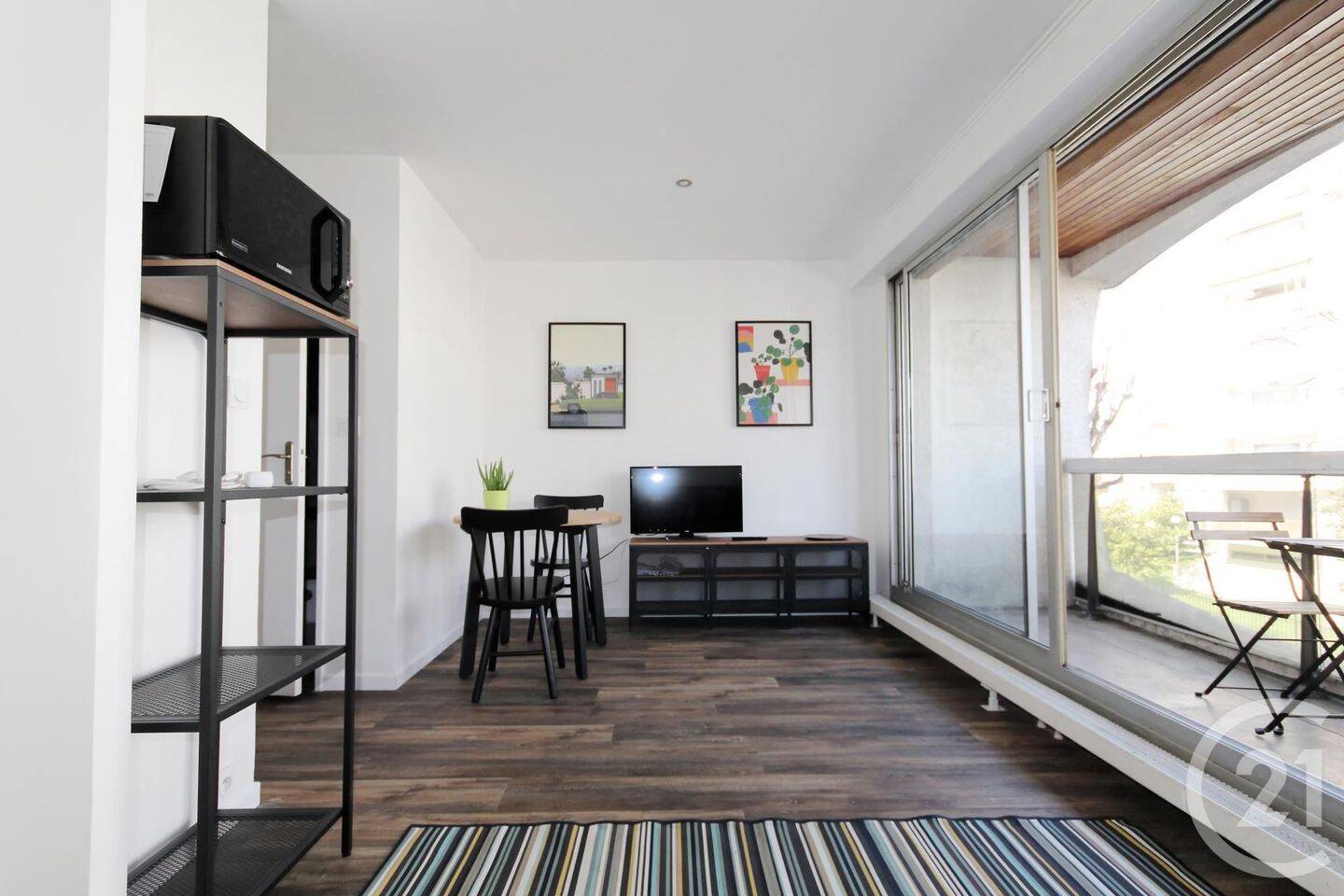 Appartement 1 pièce 21 m² · à Courbevoie · 21 m² · 937 €/mois