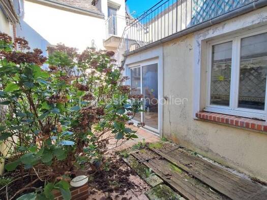 Maison de ville à vendre 197 600 € 3 pièces 2 chambres 113 m² Jargeau 45150