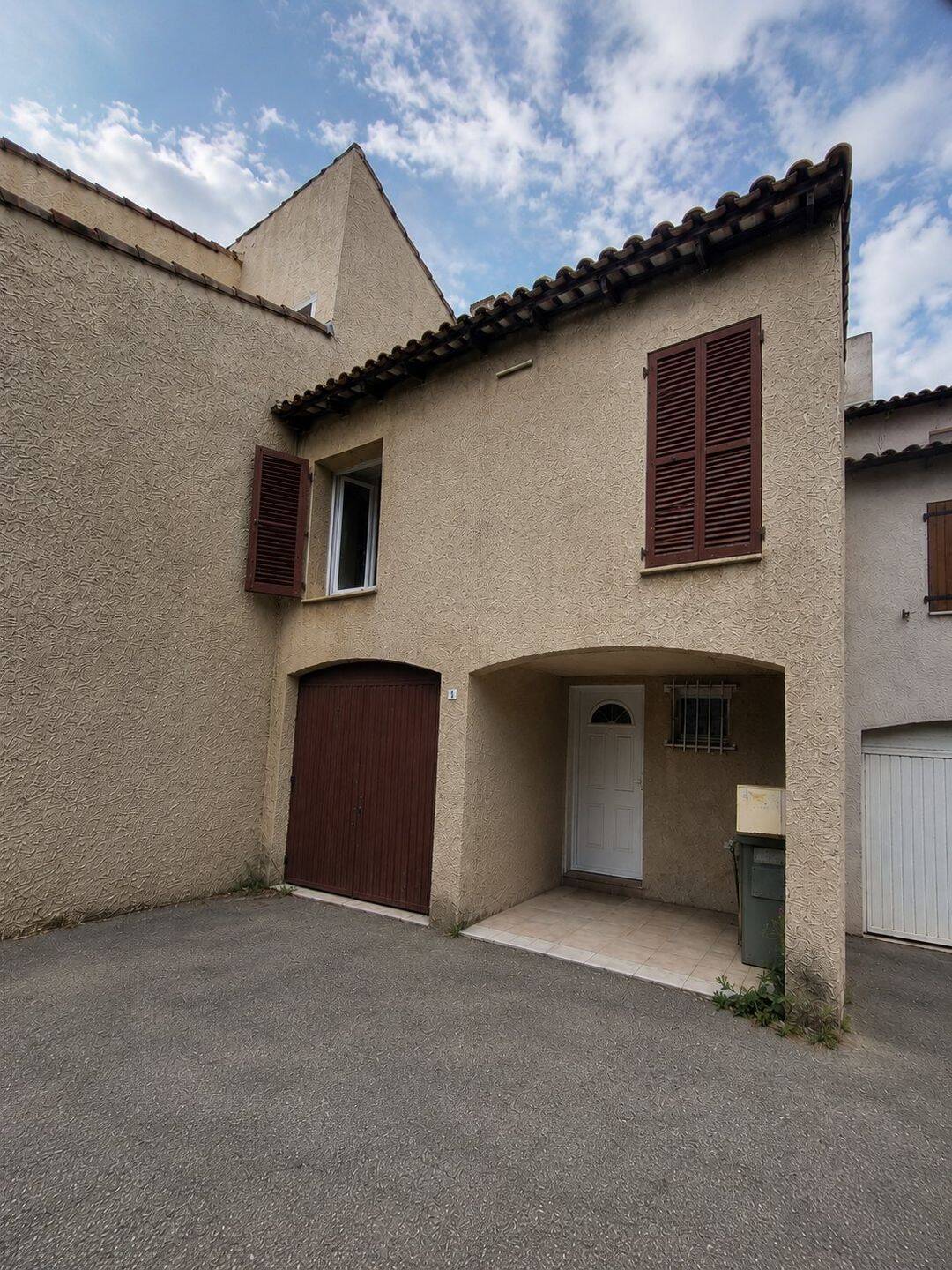 Maison 5 pièces 116 m² · à Vitrolles · 116 m² · 219 000 €