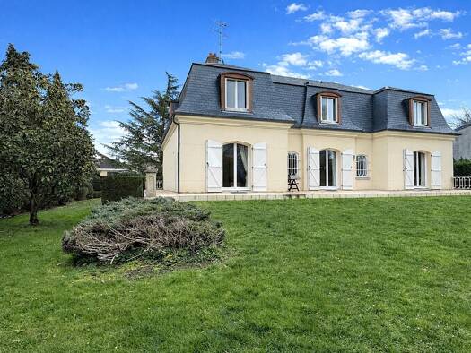 Appartement à vendre 1 400 000 € 5 chambres 270 m² RDC Saint Pierre-Kiffer Le Plessis-Trévise 94420