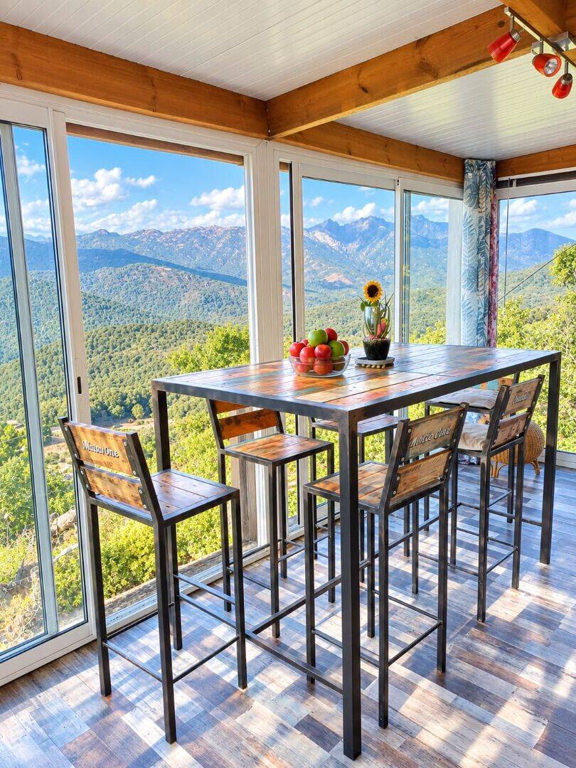 Maison 4 pièces 99 m² · à Carbuccia · 98,6 m² · 299 000 €