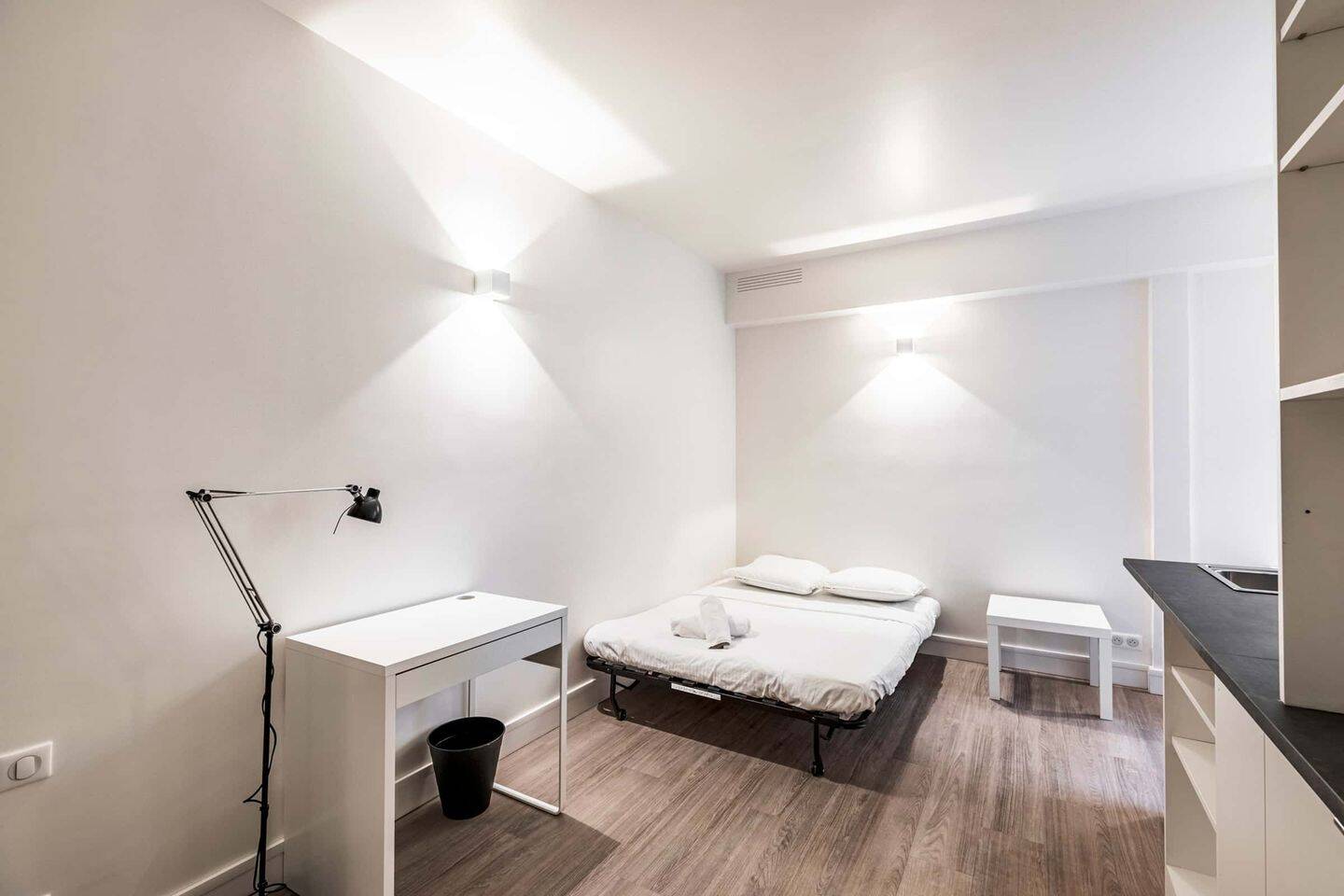 Appartement 1 pièce 21 m² · à Paris 16ème · 21 m² · 1 350 €/mois