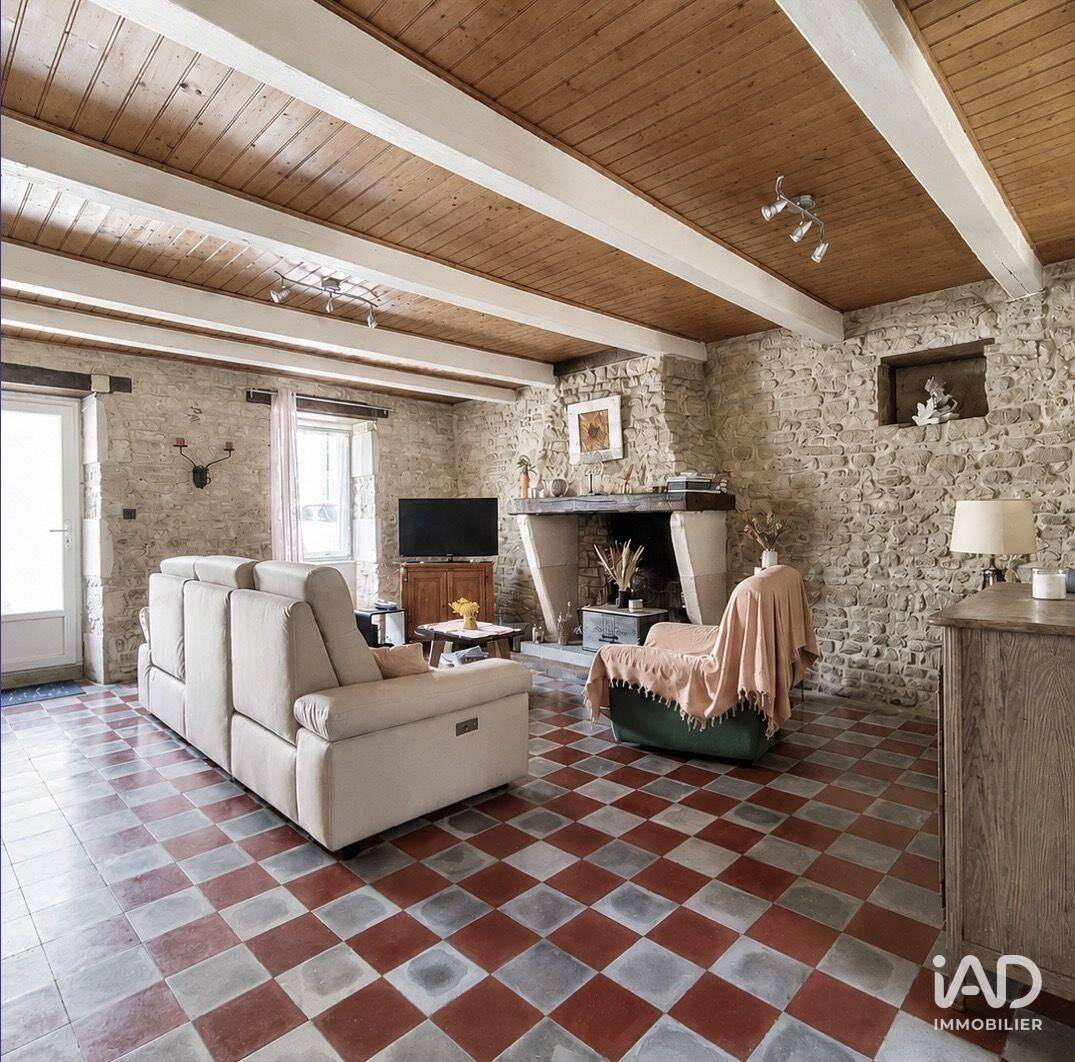 Maison 5 pièces 140 m² · à Aigrefeuille-d'Aunis · 140 m² · 209 000 €