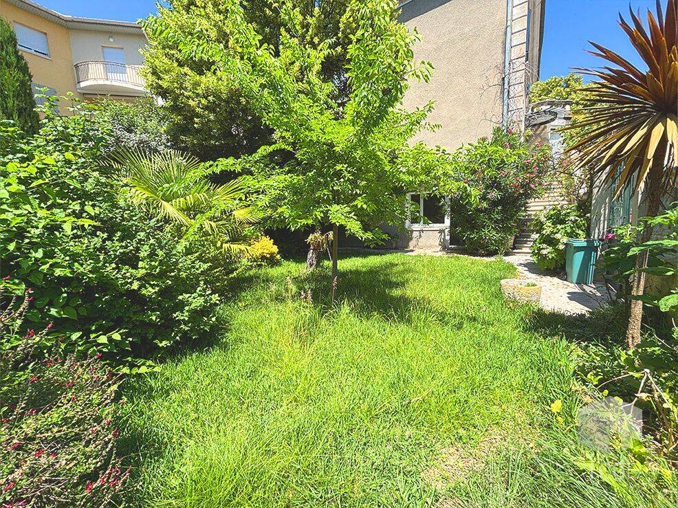 Appartement 4 pièces 116 m² · à Montélimar · 116 m² · 950 €/mois