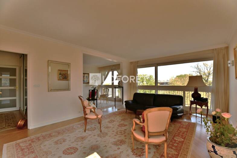 Appartement à vendre 364 000 € 5 pièces 3 chambres 89 m² Sous le toit, Étage 6/6 La Jonchère-Les Sablons La Celle Saint Cloud 78170