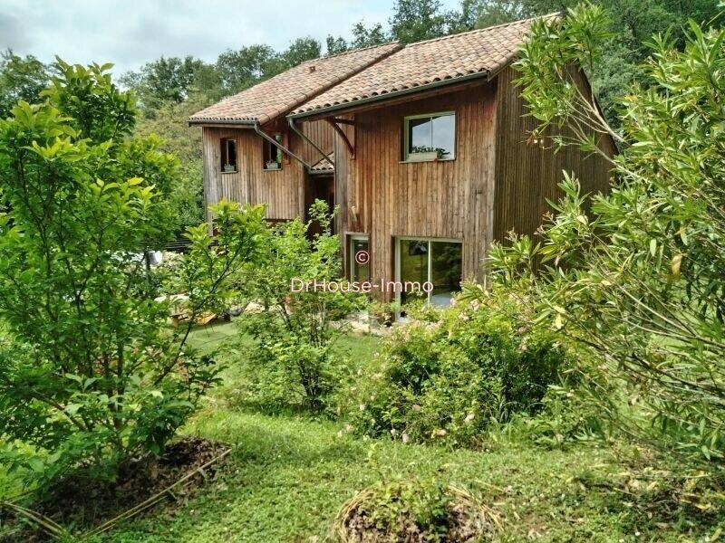 Maison 6 pièces 123 m² · à Villefranche-du-Périgord · 123 m² · 279 000 €