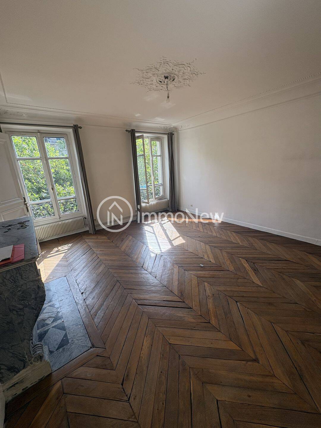 Appartement 4 pièces 83 m² · à Paris 12ème Arrondissement · 83 m² · 3 090 €