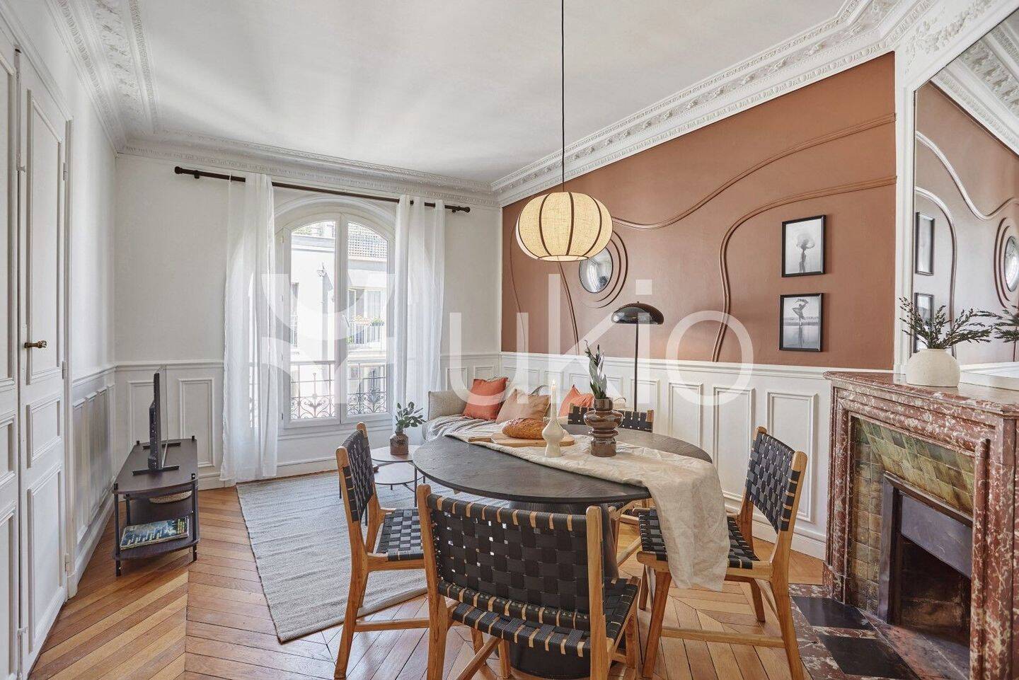 Appartement 3 pièces 70 m² · à Paris 17ème Arrondissement · 70 m² · 4 465 €