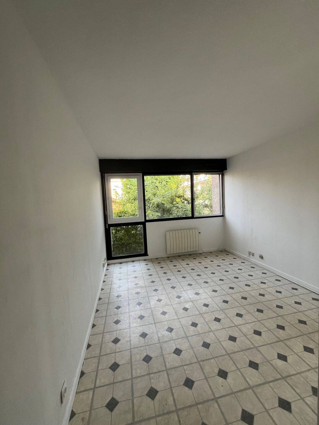 Appartement 1 pièce 21 m² · à Bordeaux · 21 m² · 550 €