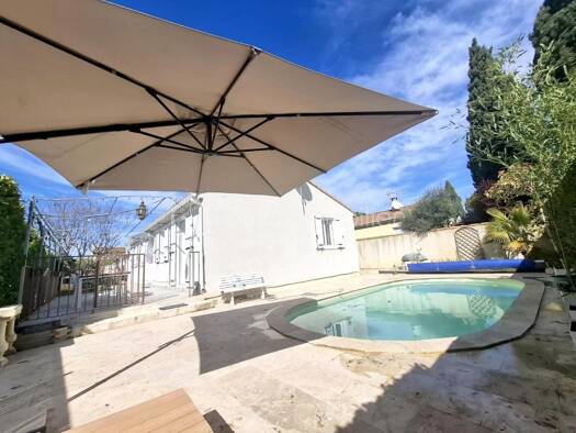 Maison à vendre 435 000 € 4 pièces 3 chambres 89 m² Mallemort 13370