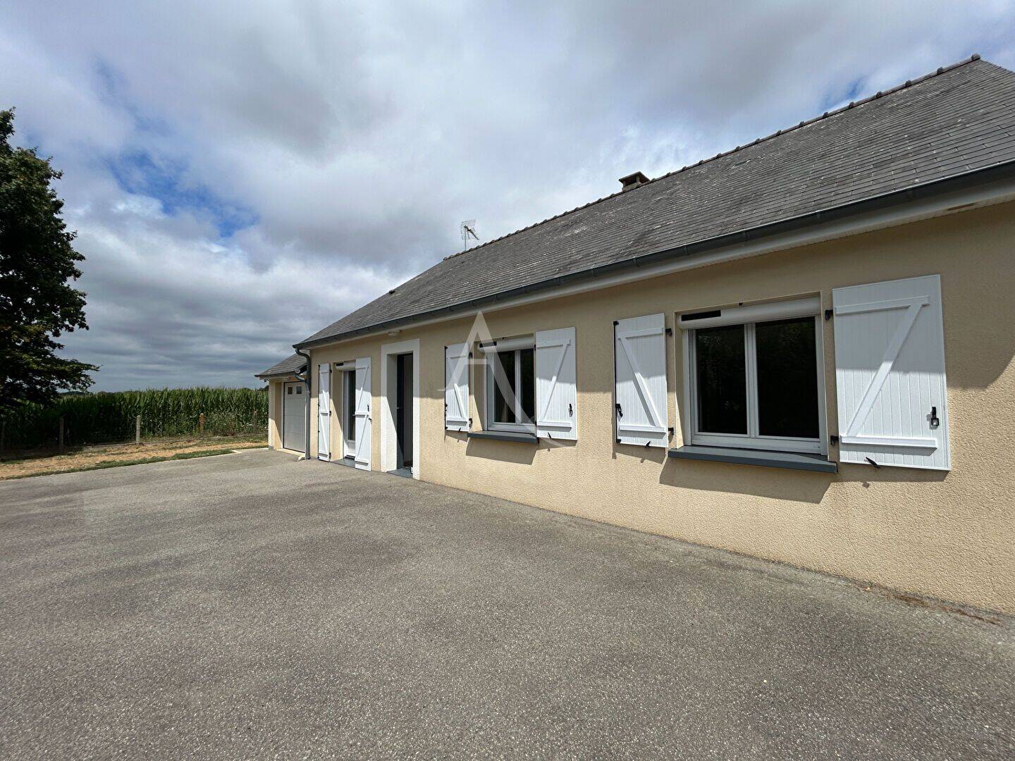 Maison 4 pièces 88 m² · à La Roche-Neuville · 88 m² · 773 €/mois
